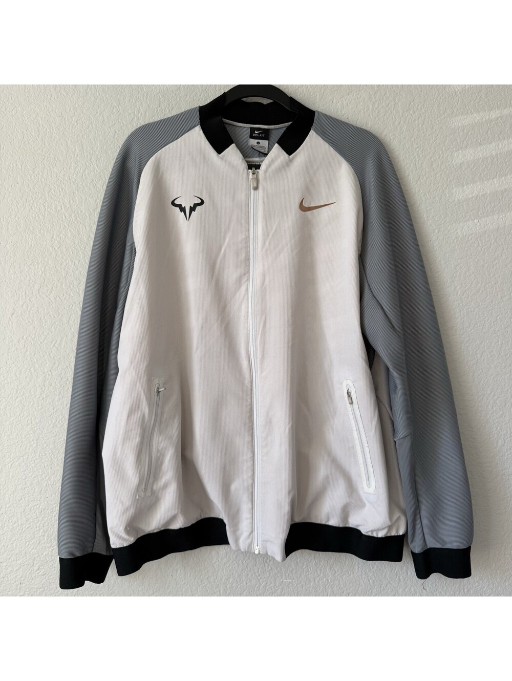 Nike Rafa Nadal Jacket Mens Large Dri Fit Full Zip Tennis White Gray Bull Logo